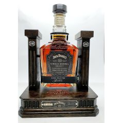 Jack Daniels Single Barrel Select on a Wooden Cradle Limited Edition 700mL